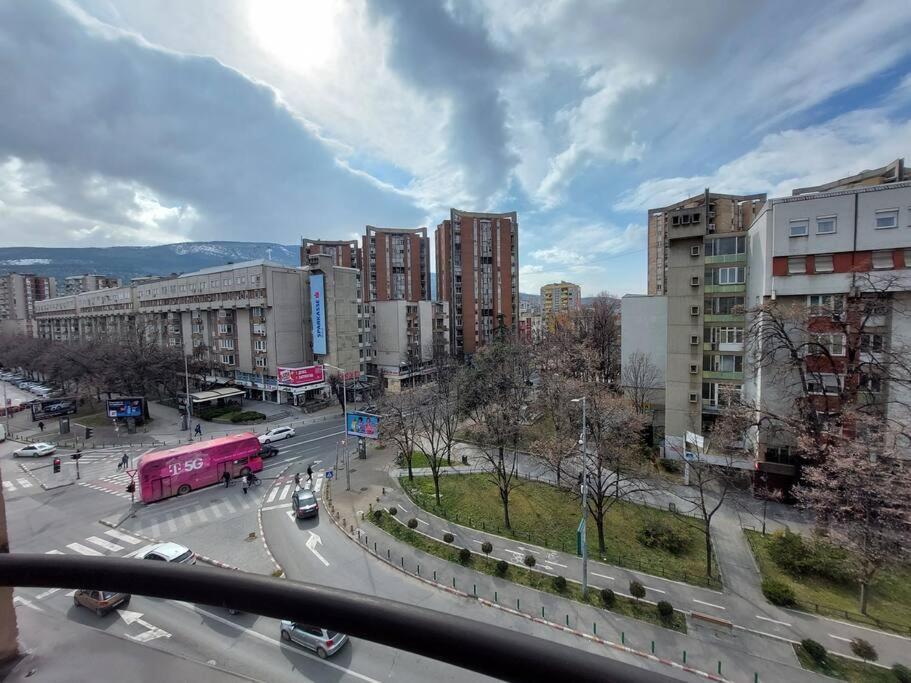 City Center Chic, Urban Apartment Escópia Exterior foto